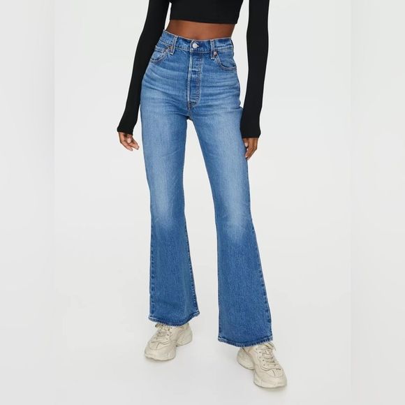 LEVI’S ribcage flare 29 - Picture 2 of 16